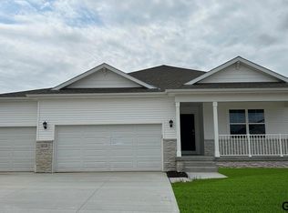 8510 S 184th St, Omaha, NE 68136