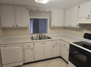 2303 Sunrise Blvd, Fort Pierce, FL 34982