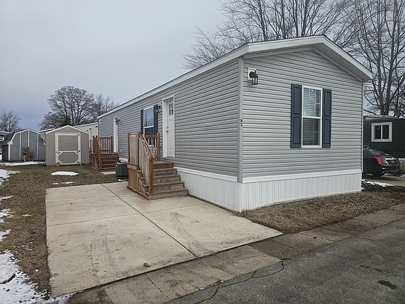 2nd image of 333 E Lakewood Blvd #83