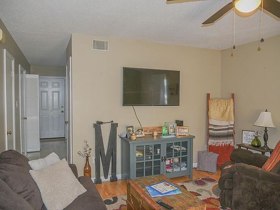 2nd image of 130 Country Village Ct