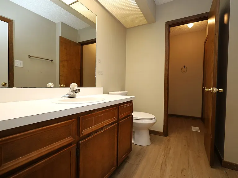 1307 Baytree Dr #E — Photo 13