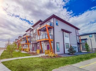 19637 NE 48th St SE, Calgary, AB T3M 3T9
