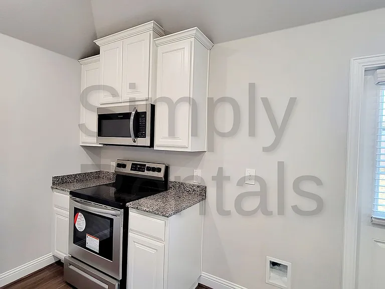 1417 Brindle Dr — Photo 8