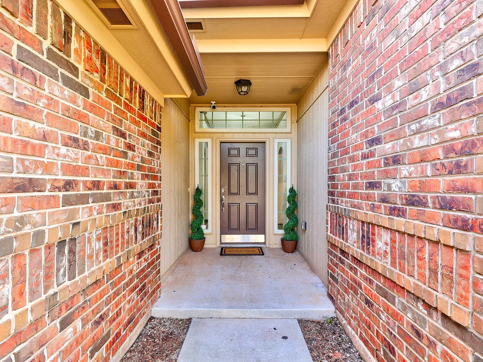 13052 SW 5th St — Photo 3