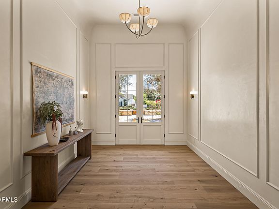 3rd image of 5402 E LAFAYETTE Boulevard