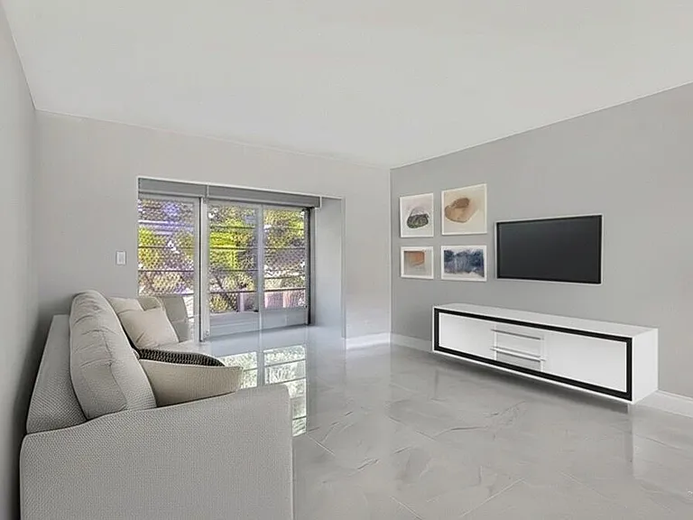 2202 Lucaya Bnd #G2 — Photo 9