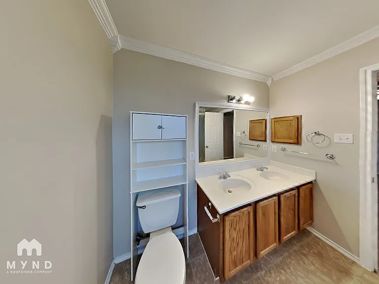 5644 Brougham Way — Photo 18