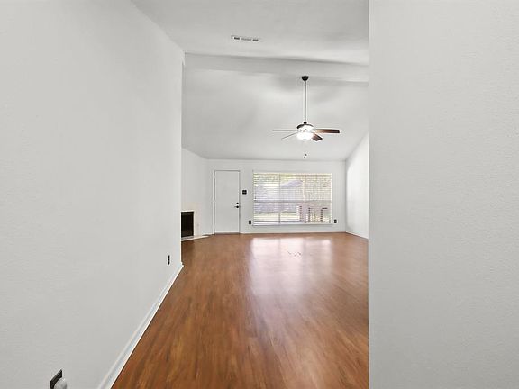 2nd image of 2511 Pine Cone Drive