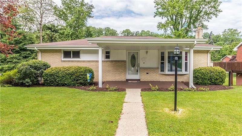 1st image of 61 Meadowbrook Ave