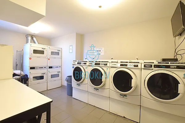 Rented by null | media 10