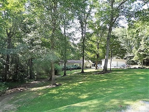 4th image of 361 Northwood Dr