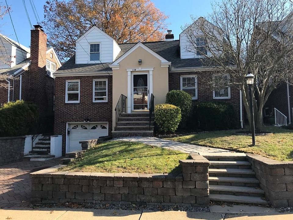 1st image of 118 Belmohr St