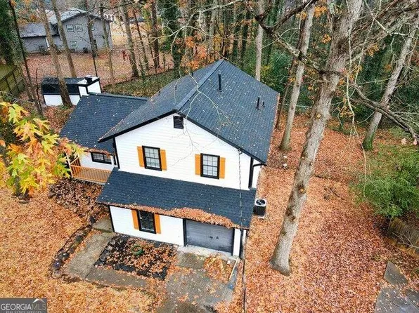5211 Mountain Village Ct, Stone Mountain, GA 30083
