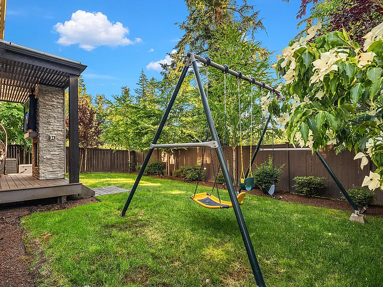 22222 SE 39th Pl #27 — Photo 52
