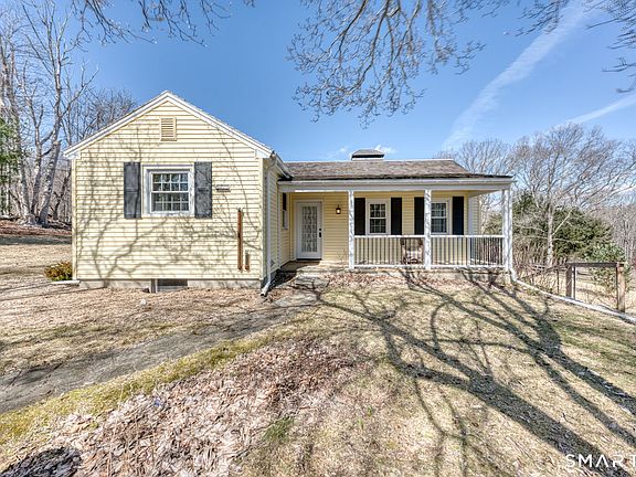3rd image of 612 Broad Way