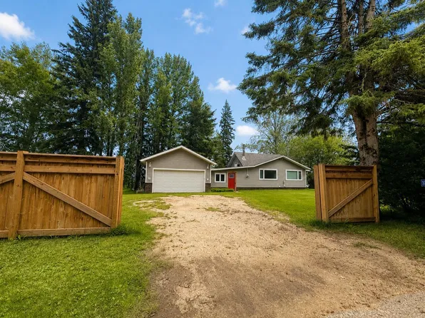 30 Carlson Dr, Woodlands County, AB T0G 1M0