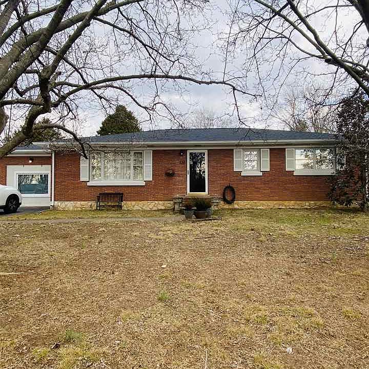 1st image of 336 Leslie Ave