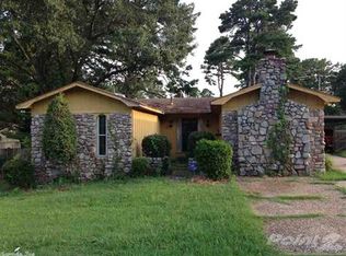 9819 Relda Dr, Little Rock, AR 72205