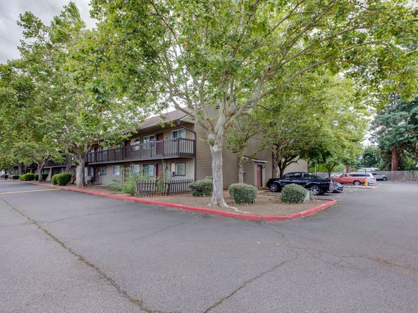 4201 E 4th Plain Blvd #D42