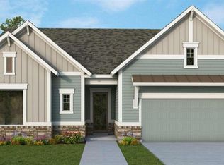 7044 Cottage Grove Dr, Flowery Branch, GA 30542