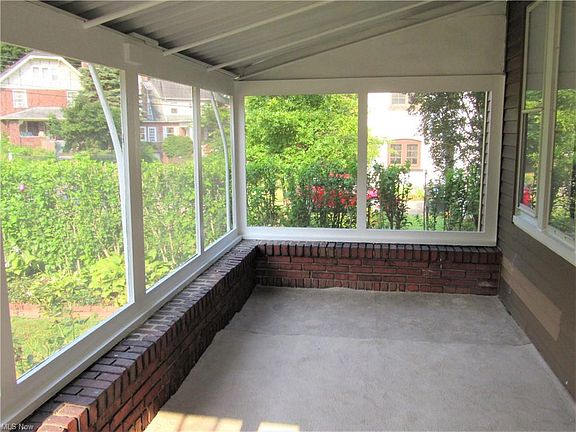 2nd image of 173 Marvin Ave
