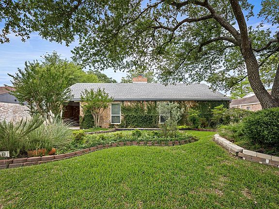 3rd image of 12210 Waldemar Dr