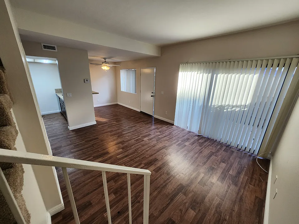 1521 S Gilbert St #13