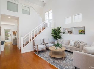 391 Catalina Shrs, Costa Mesa, CA 92627