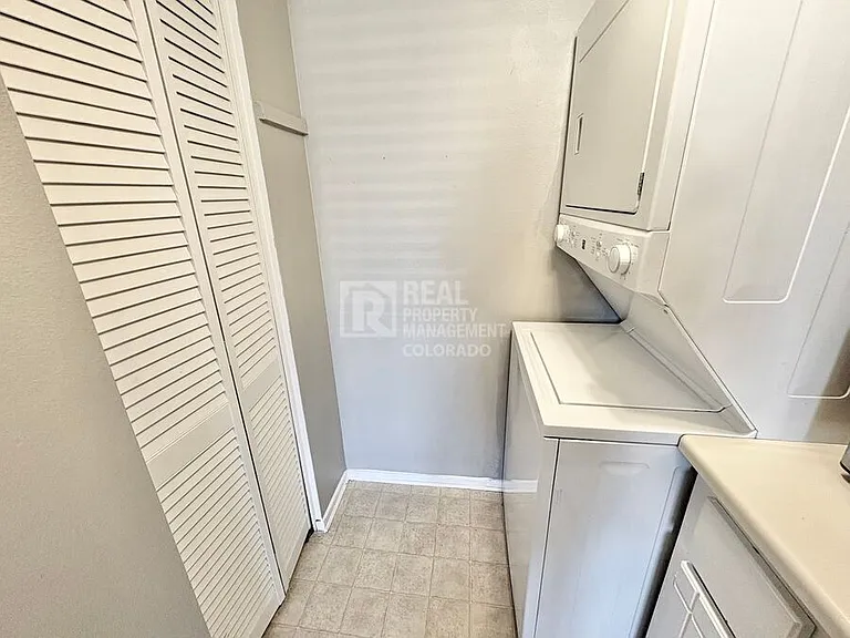 13395 E Louisiana Ave — Photo 12
