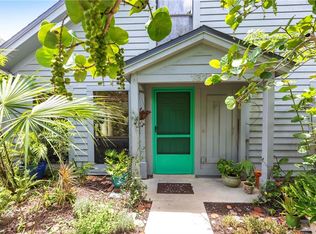 1323 Solana Rd #2, Naples, FL 34103