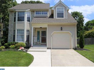 26 Christopher Mills Dr, Mount Laurel, NJ 08054