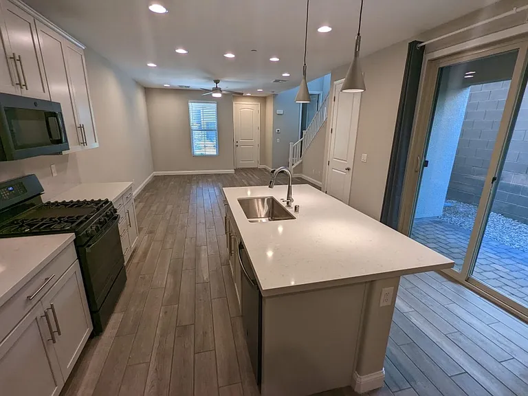 11657 Bearpaw Meadow Ave — Photo 9