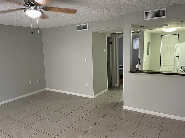 596 Orange Dr #150 — Photo 6