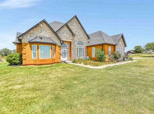 130 Stardust Cir, Walters, OK 73572