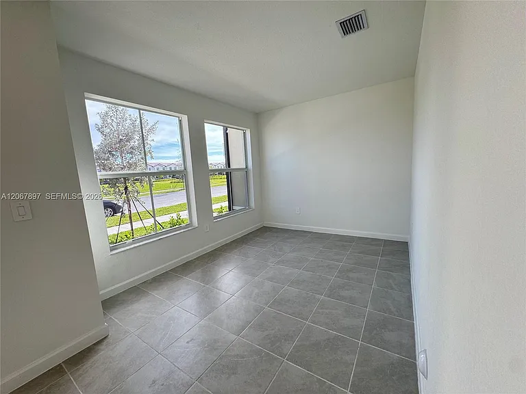 26422 SW 148th Ct #26422 — Photo 3