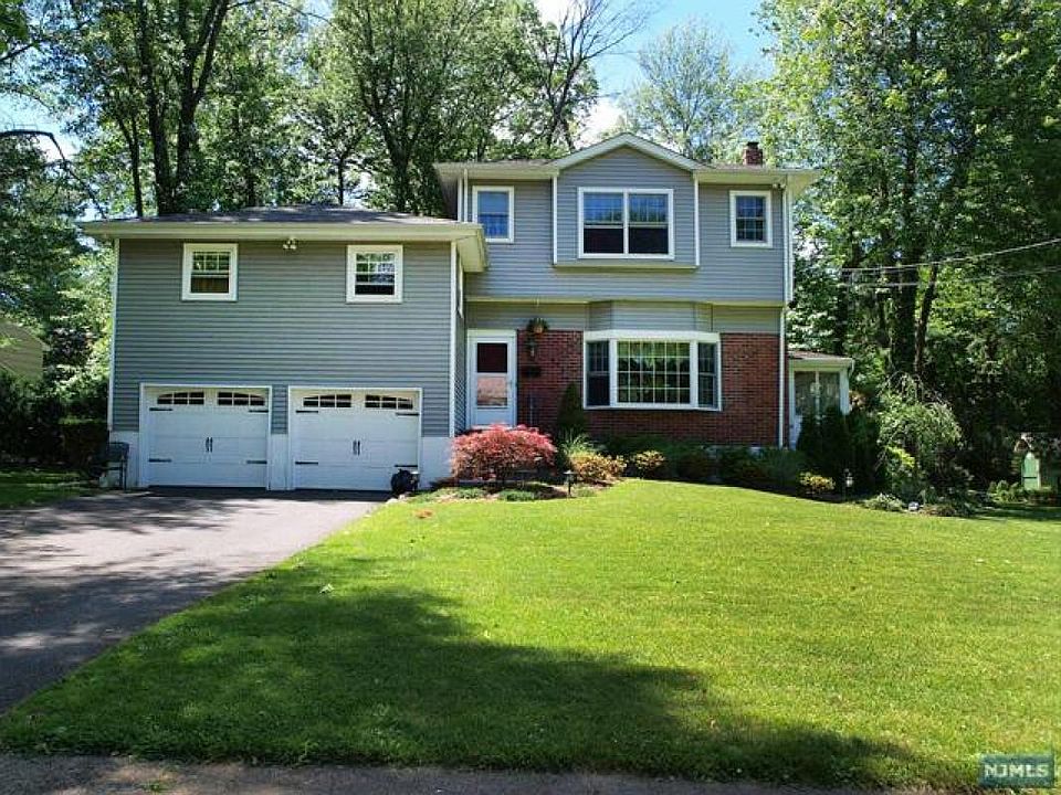 1st image of 505 Hensler Ln