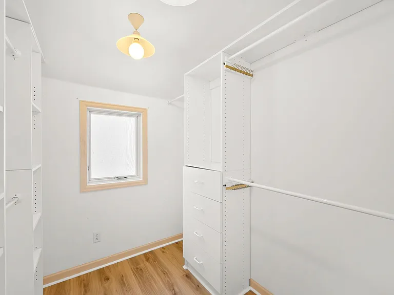 525 Forest St — Photo 20