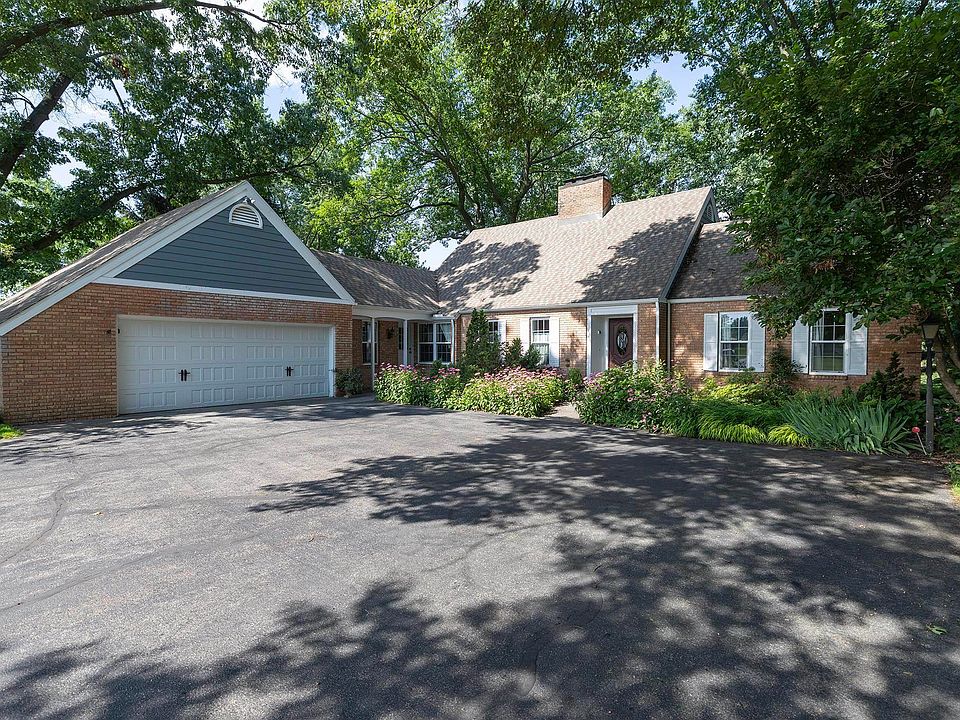 1st image of 51697 Winding Waters Ln