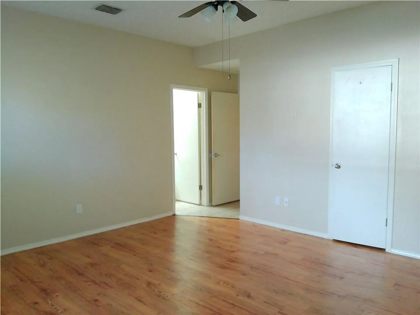 7837 Wolf - 3/Bed 2/Bath - $1795/month — Photo 3
