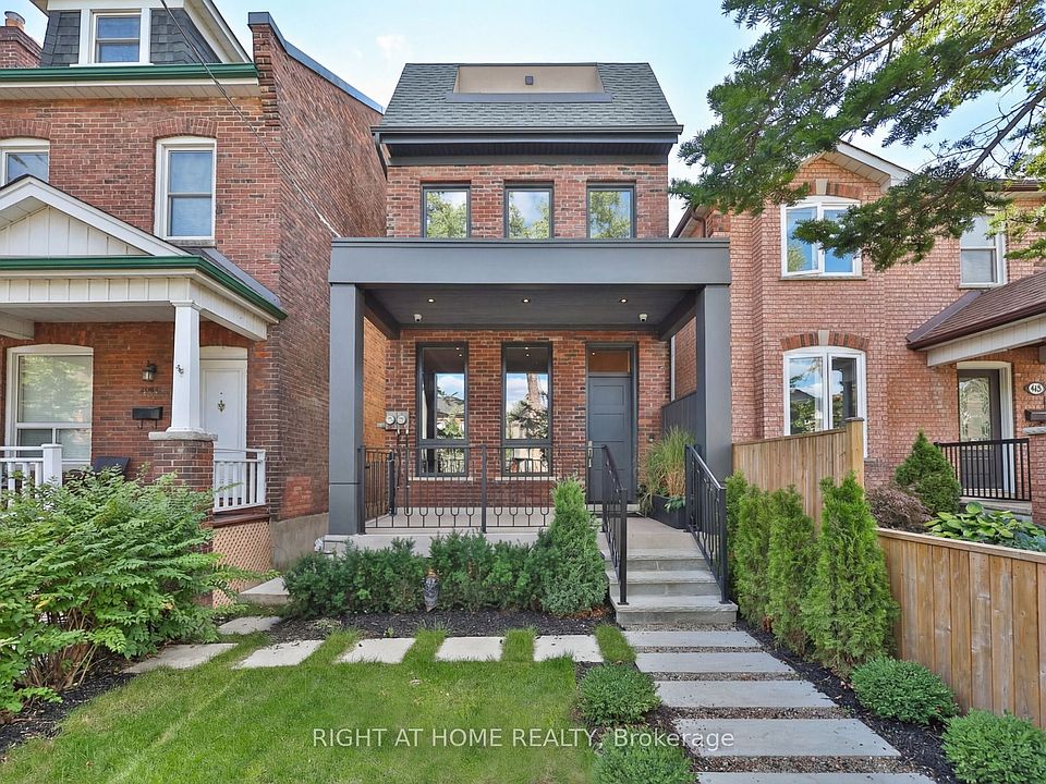 1st image of 444 Roxton Rd