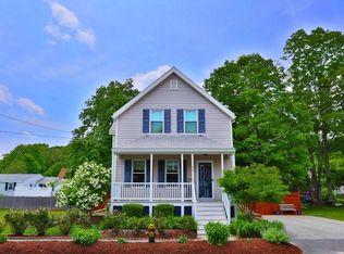 24 Minot St, Reading, MA 01867