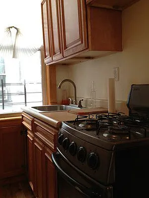 Rented by Nooklyn NYC LLC | media 52