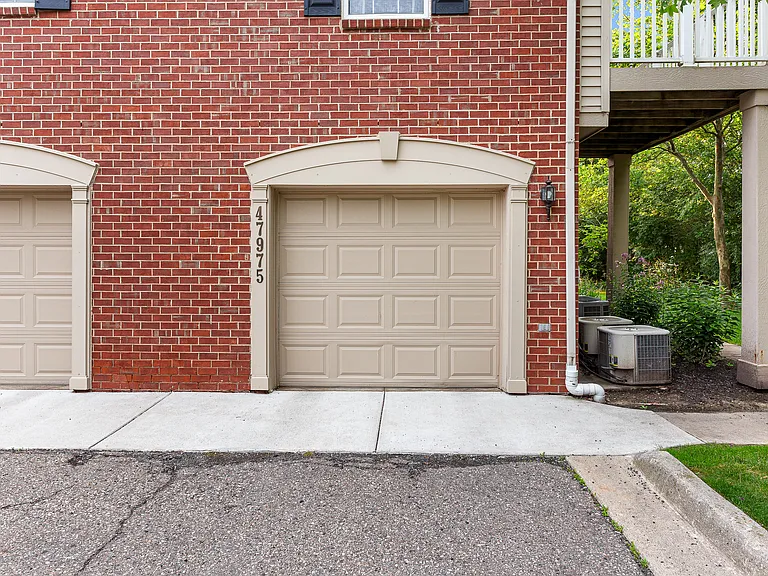47975 Cardiff Ave — Photo 15