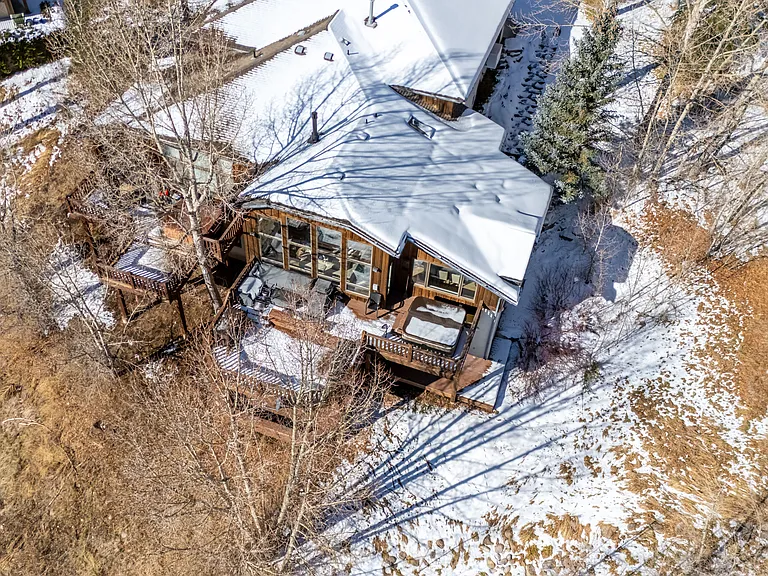 1834 Glacier Ct — Photo 56