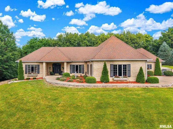 1064 W Knox Rd #350, Galesburg, IL 61401
