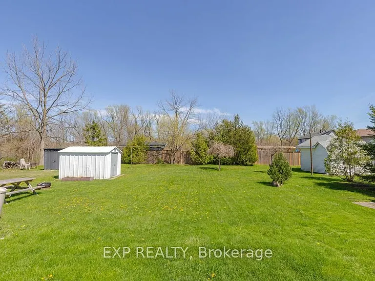 412 S Pelham Rd — Photo 28