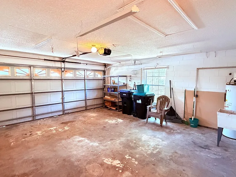 10725 Brice Ct — Photo 24