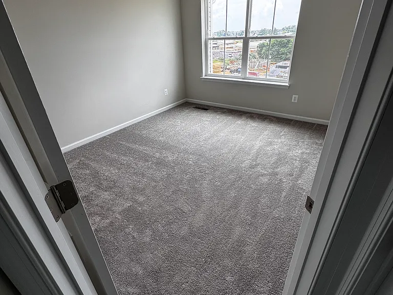 1233 Cedar Valley Rd — Photo 25