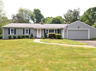 123 Mountain Edge Dr, Southington, CT 06489