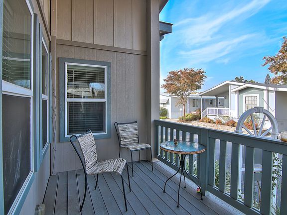 4th image of 23 Timber Cove Dr